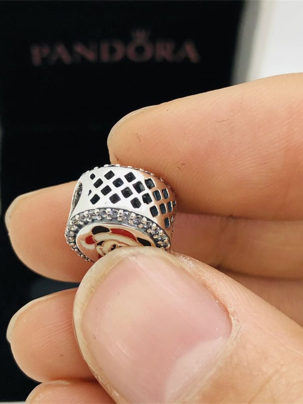 ✨🔥Pandora Disney Happy Holly Days Mickey Charm - Picture 7 of 7